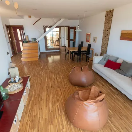 Casa Paradise 厄尔梅达诺