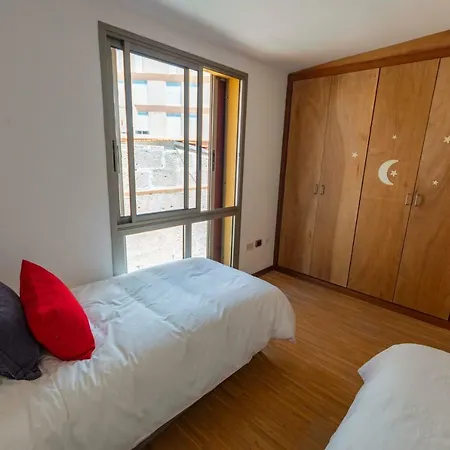 Semesterbostad Casa Paradise *